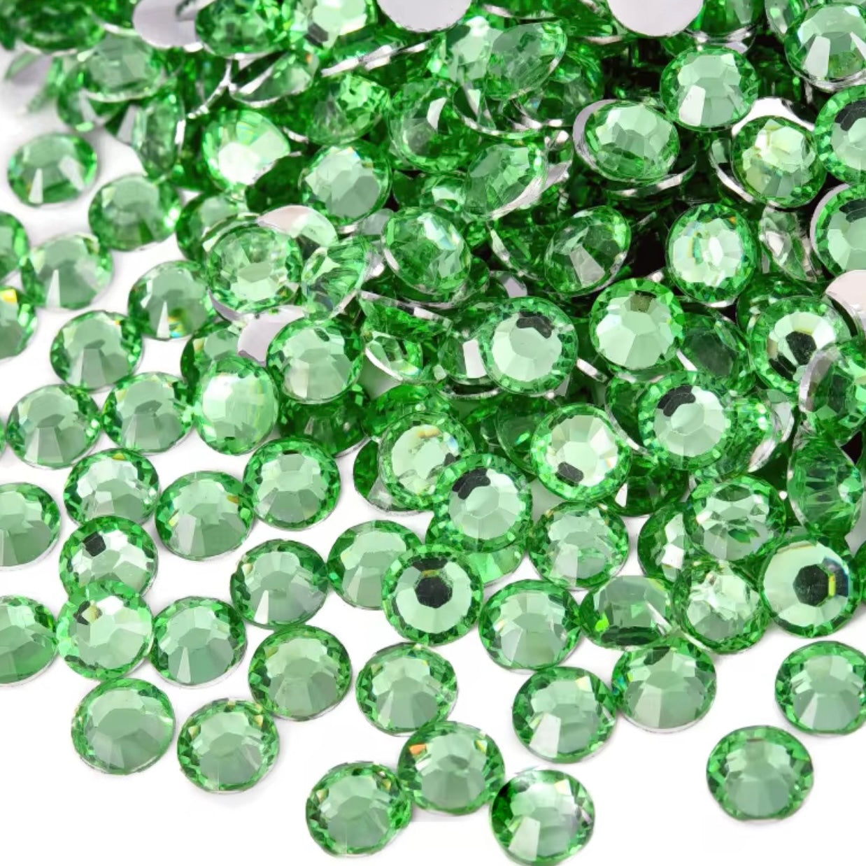 Strasssteine Non Hotfix - Silver Bottom - Peridot